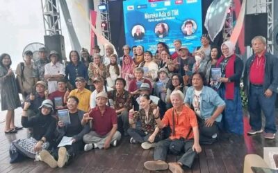 Peluncuran Buku “Mereka Ada di TIM” Berlangsung Meriah