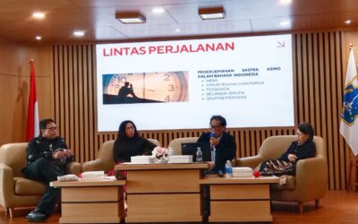 Menyisir Pesona dari Diskusi Buku Bunga-Bunga Iblis Karya Naning Scheid  