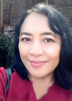 Puisi-Puisi Nia Samsihono