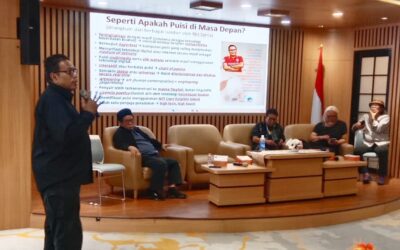 Riri Satria: Puisi Takkan Mati