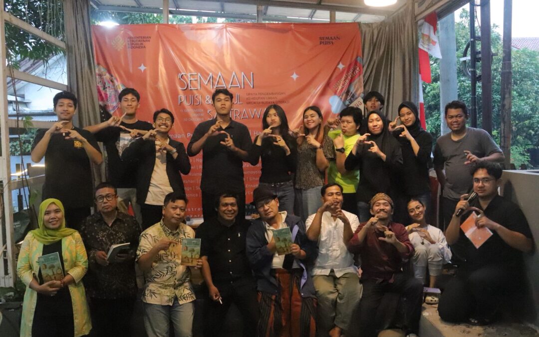 Menyusuri Kerapuhan Manusia Lewat Karya Arie F. Batubara
